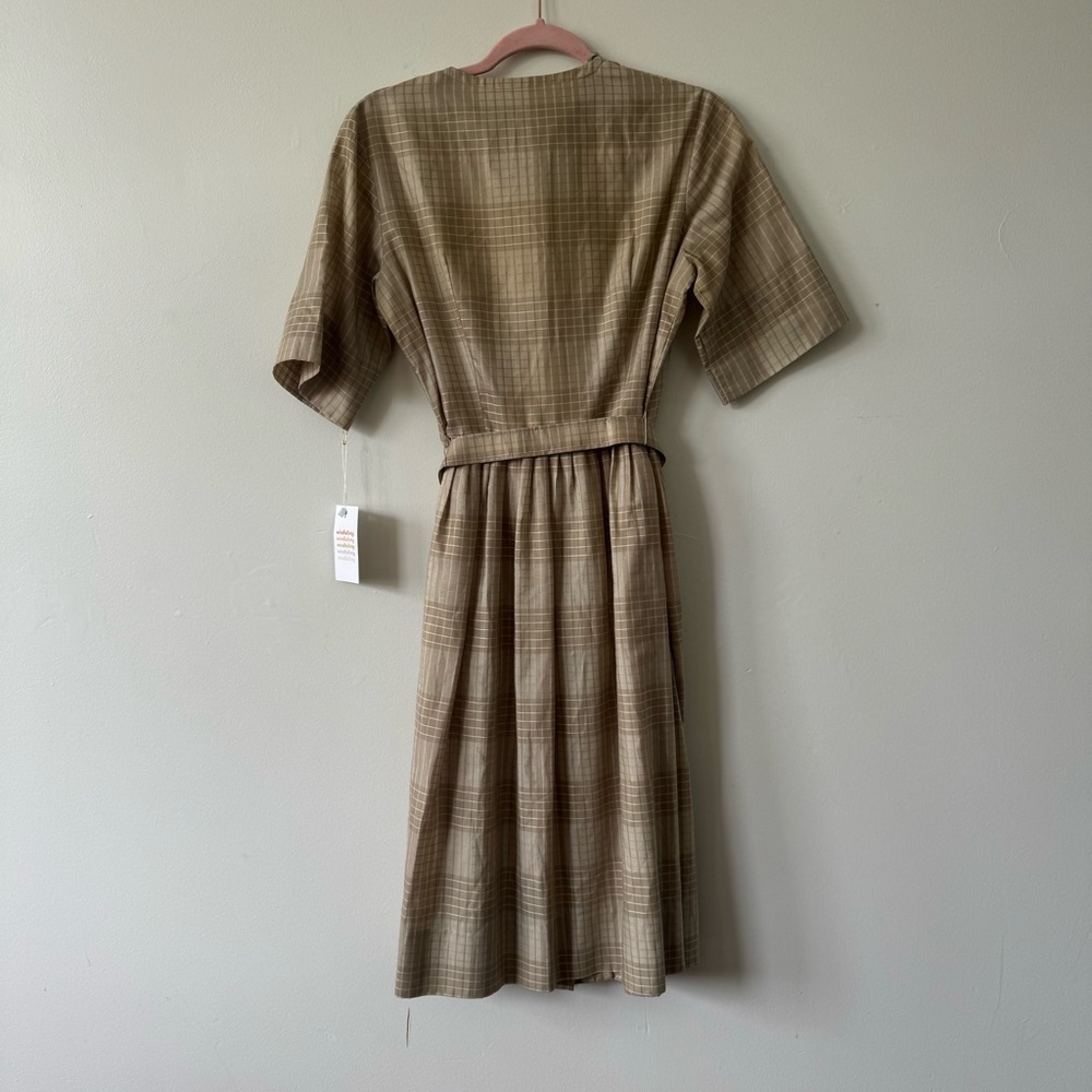 Vintage Tan Gingham Style Button-Down Dress - Picture 7 of 8